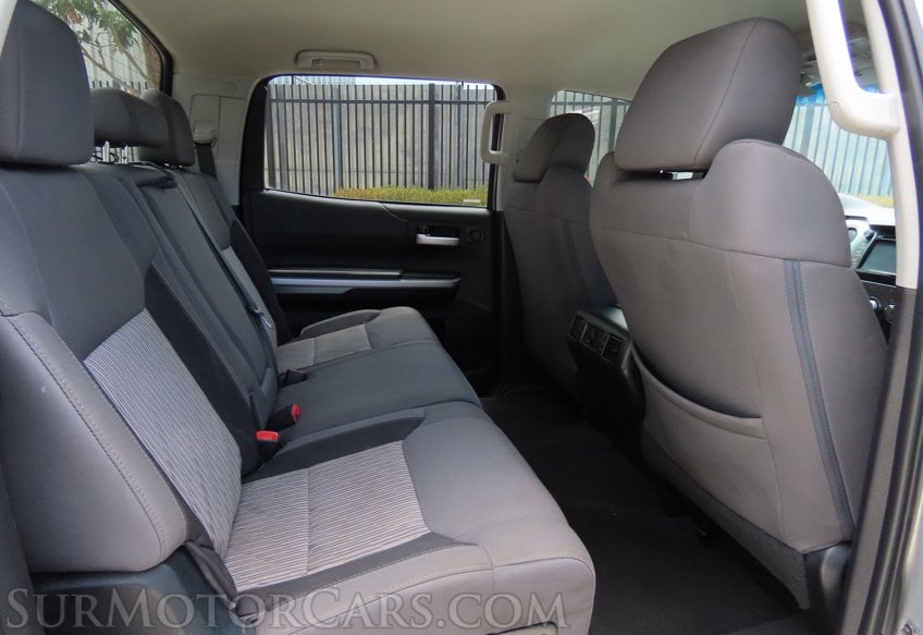 2016 Toyota Tundra SR5 - Image 23