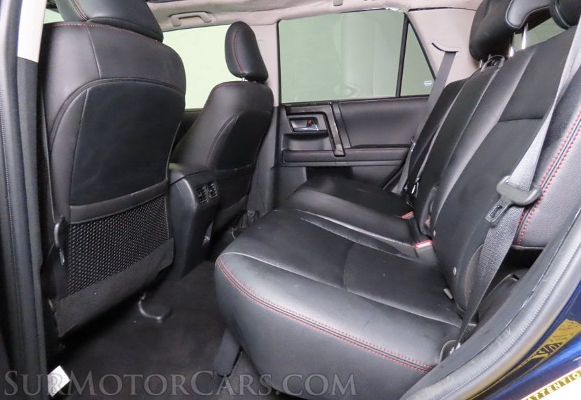 2023 Toyota 4Runner TRD Off-Road Premium - Image 33