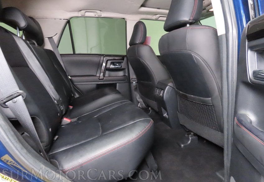 2023 Toyota 4Runner TRD Off-Road Premium - Image 34