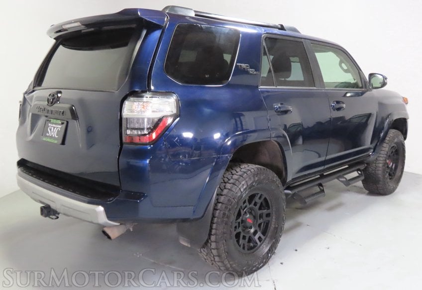 2023 Toyota 4Runner TRD Off-Road Premium - Image 7