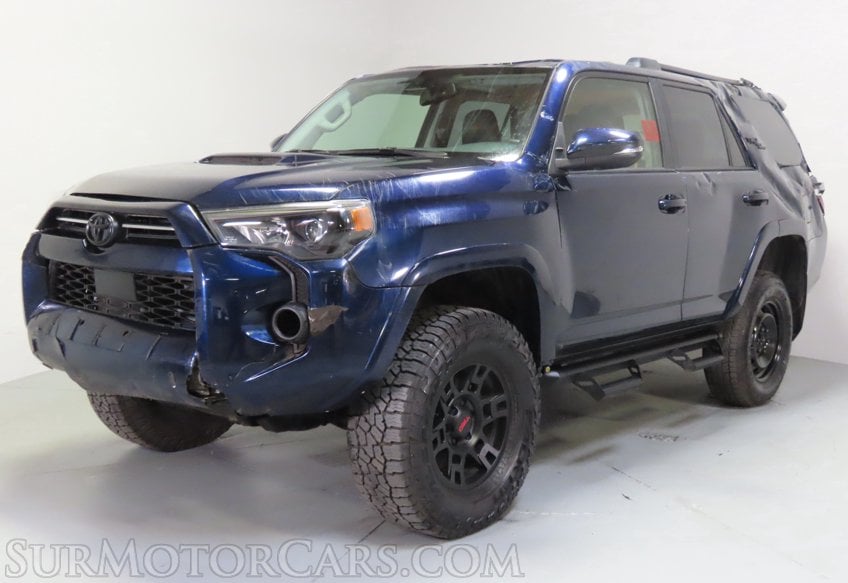 2023 Toyota 4Runner TRD Off-Road Premium - Image 4