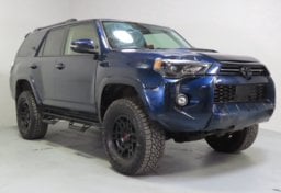 2023 Toyota 4Runner TRD Off-Road Premium - Image 3