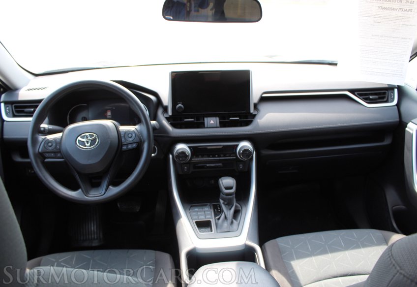 2025 Toyota RAV4 - Image 44