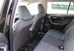 2025 Toyota RAV4 - Image 25
