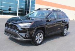 2025 Toyota RAV4 - Image 4