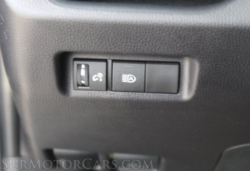 2025 Toyota RAV4 - Image 20