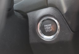2025 Toyota RAV4 - Image 12