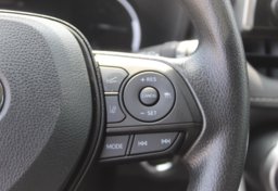 2025 Toyota RAV4 - Image 19