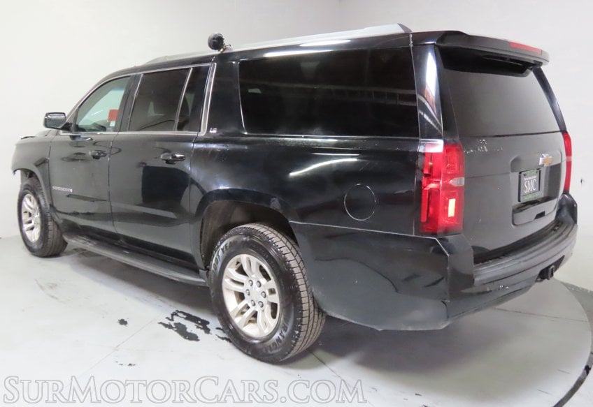 2016 Chevrolet Suburban LS - Image 7