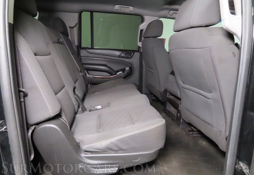 2016 Chevrolet Suburban LS - Image 29