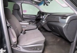 2016 Chevrolet Suburban LS - Image 21