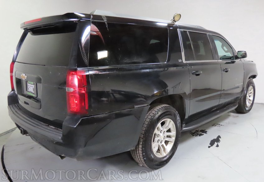 2016 Chevrolet Suburban LS - Image 6