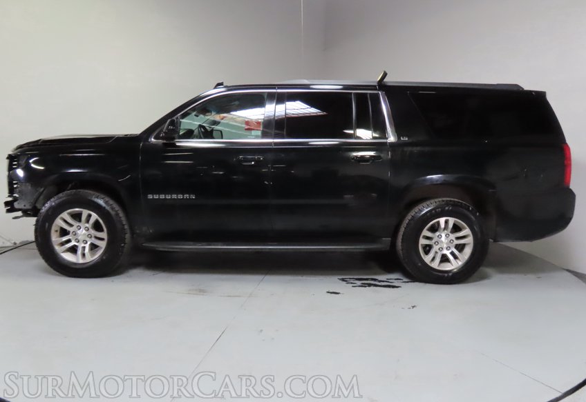 2016 Chevrolet Suburban LS - Image 9