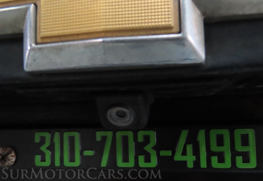 2016 Chevrolet Suburban LS - Image 17