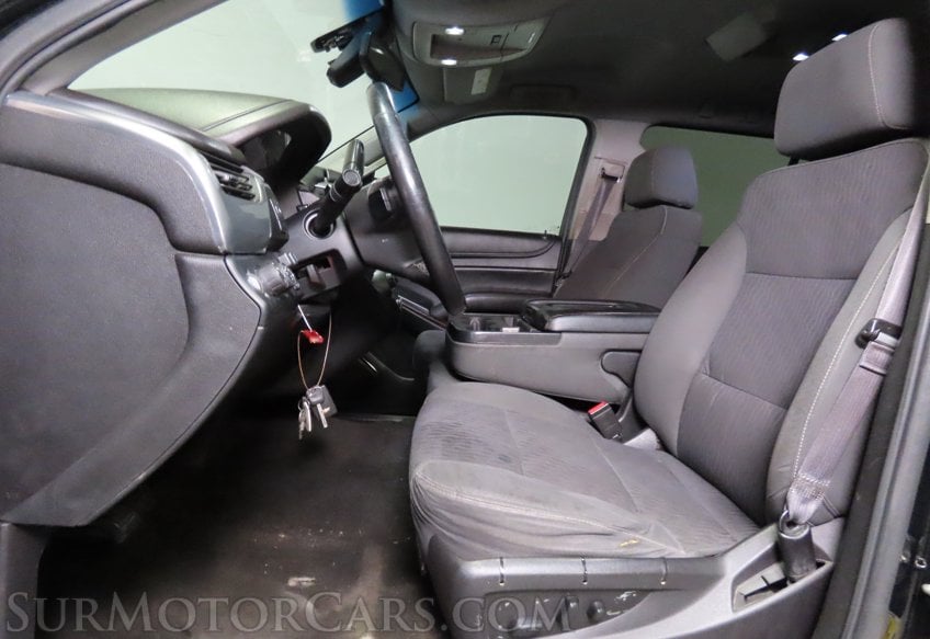 2016 Chevrolet Suburban LS - Image 23