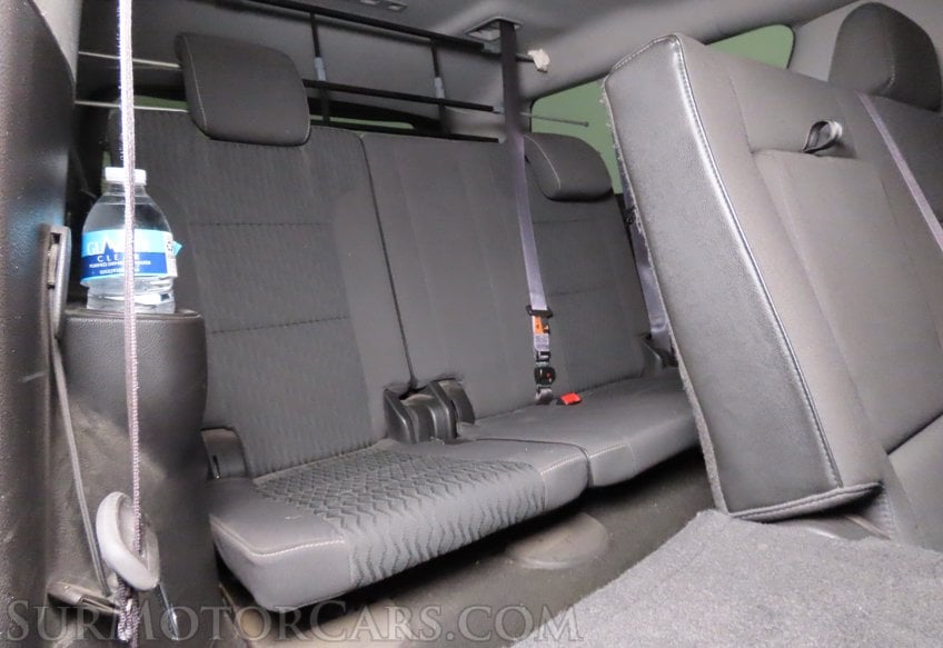 2016 Chevrolet Suburban LS - Image 24