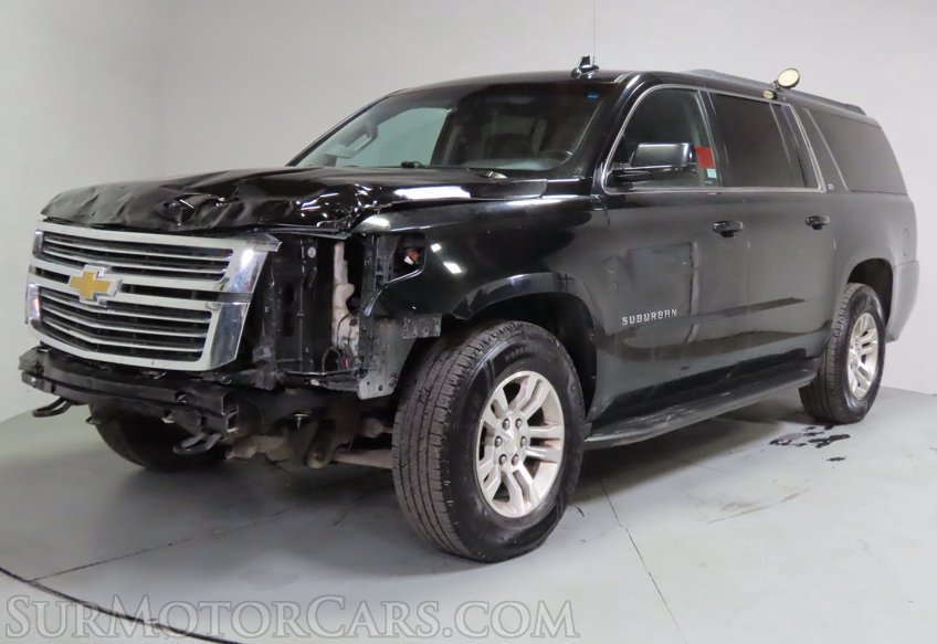 2016 Chevrolet Suburban LS - Image 4