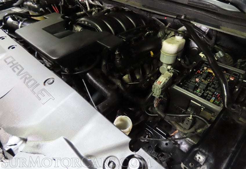 2016 Chevrolet Suburban LS - Image 52