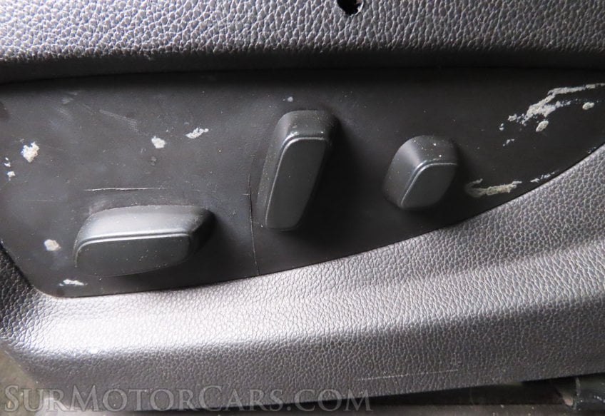 2016 Chevrolet Suburban LS - Image 49