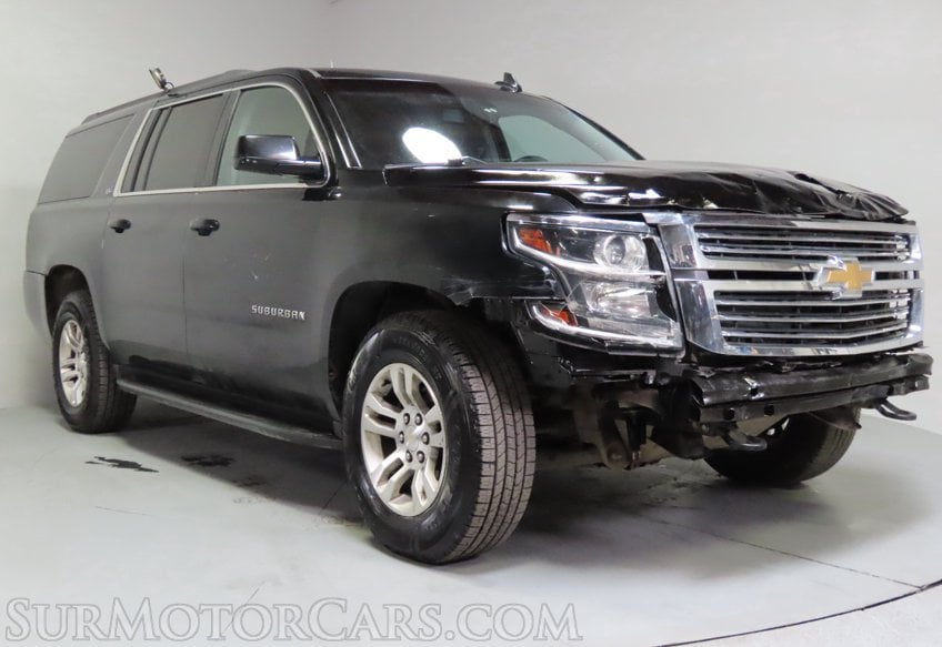 2016 Chevrolet Suburban LS - Image 3