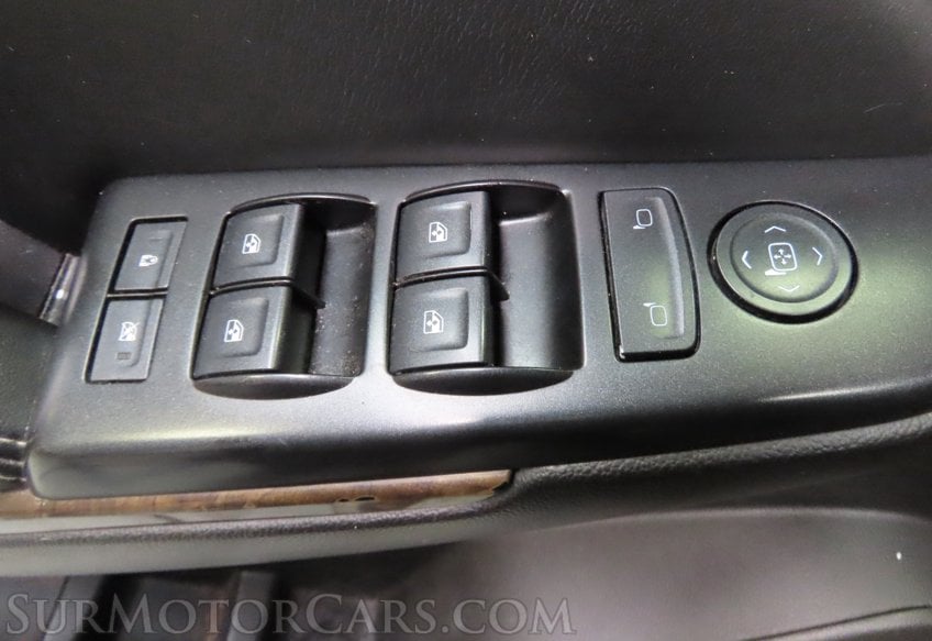 2016 Chevrolet Suburban LS - Image 48