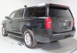 2016 Chevrolet Suburban LS - Image 5