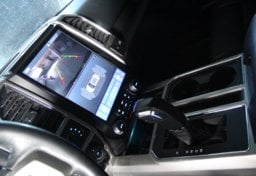 2020 Ford F-150 Lariat - Image 61