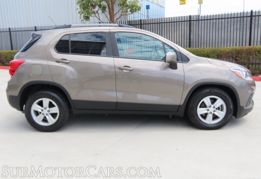 2022 Chevrolet Trax LT - Image 5