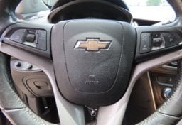 2022 Chevrolet Trax LT - Image 26