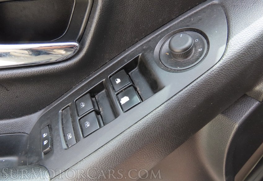 2022 Chevrolet Trax LT - Image 27
