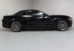 2016 Ford Mustang GT Premium - Image 8