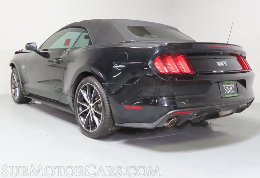 2016 Ford Mustang GT Premium - Image 11