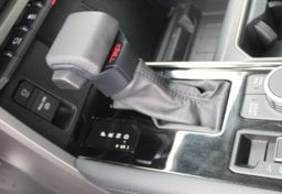 2023 Toyota Tundra Limited - Image 71