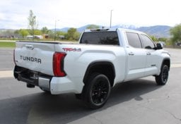 2023 Toyota Tundra Limited - Image 8