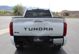 2023 Toyota Tundra Limited - Image 16