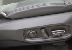 2023 Toyota Tundra Limited - Image 72