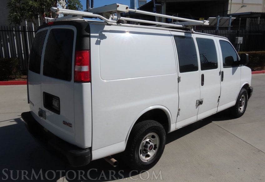 2020 GMC Savana - Image 8