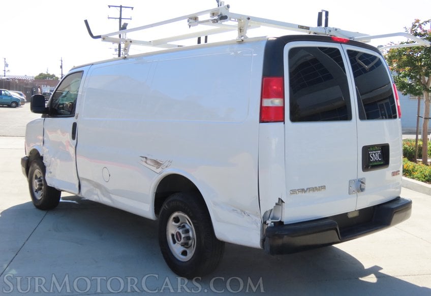 2020 GMC Savana - Image 7