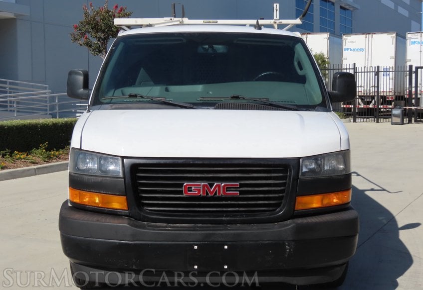 2020 GMC Savana - Image 12