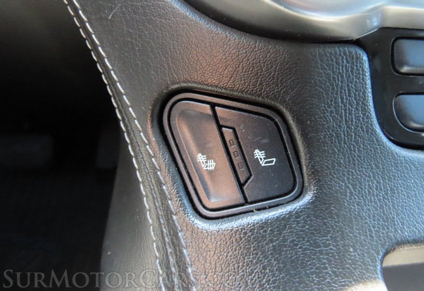 2019 Chevrolet Suburban - Image 41