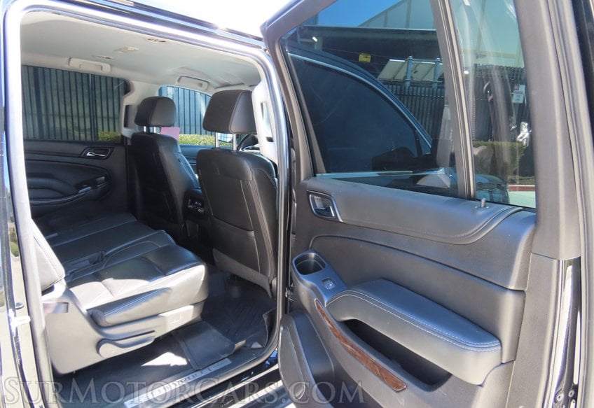 2019 Chevrolet Suburban LT - Image 25