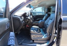 2019 Chevrolet Suburban - Image 20