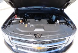 2019 Chevrolet Suburban LT - Image 57