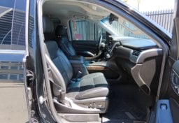 2019 Chevrolet Suburban - Image 21