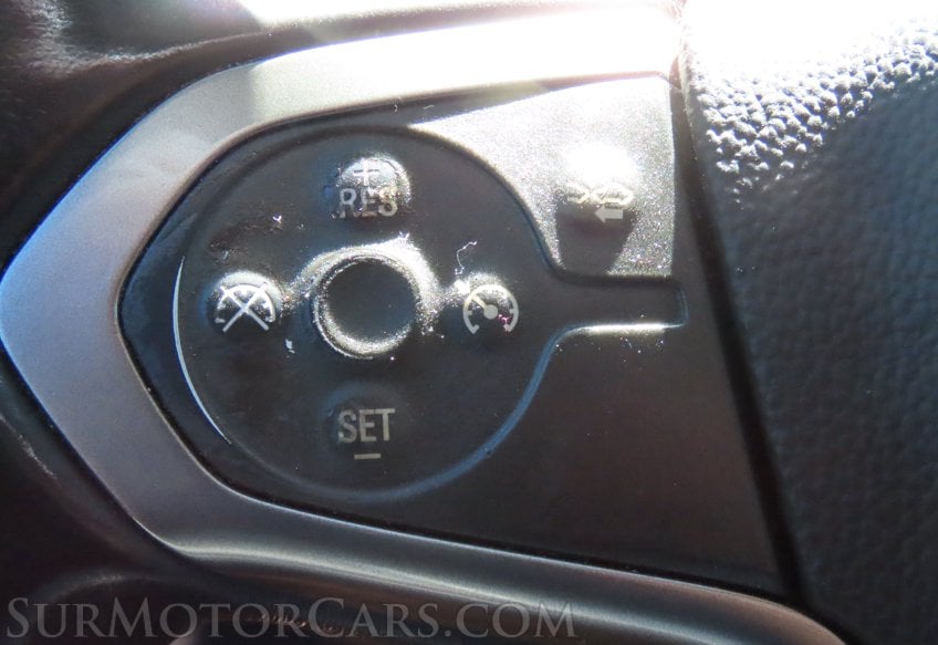 2019 Chevrolet Suburban LT - Image 36