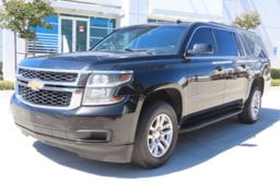 2019 Chevrolet Suburban LT - Image 4