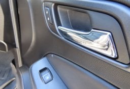 2019 Chevrolet Suburban - Image 40