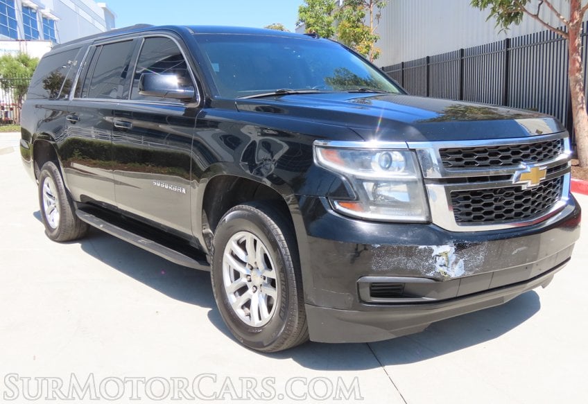 2019 Chevrolet Suburban - Image 3