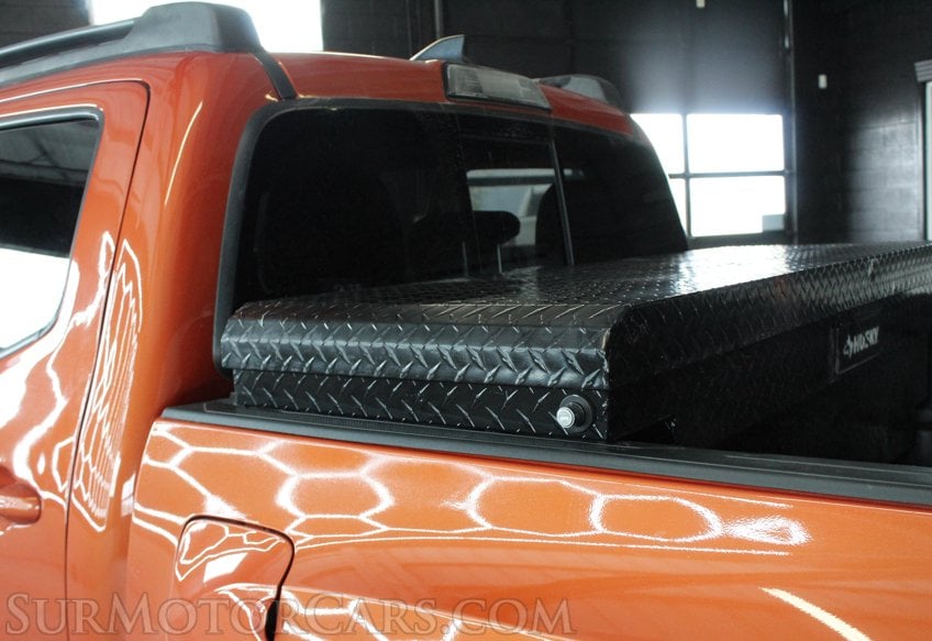 2018 Toyota Tacoma TRD Off-Road - Image 14