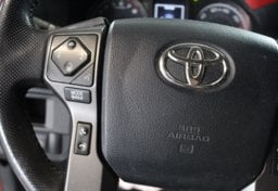 2018 Toyota Tacoma TRD Off-Road - Image 33